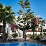 Semesteranläggning (resort) Veggera Perissa (Santorini)