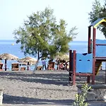 Veggera Perissa (Santorini)