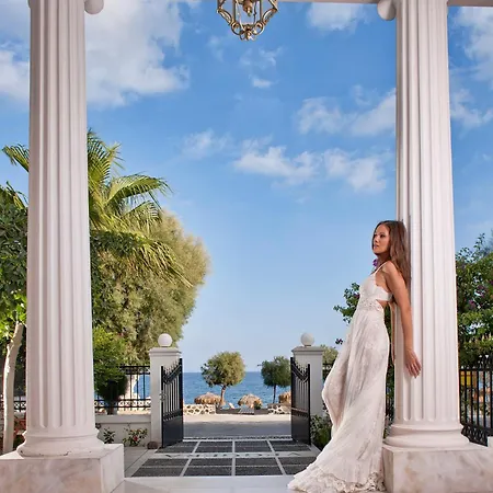 منتجع فيجيرا بيتش