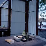 Veggera Üdülőközpont Perísza