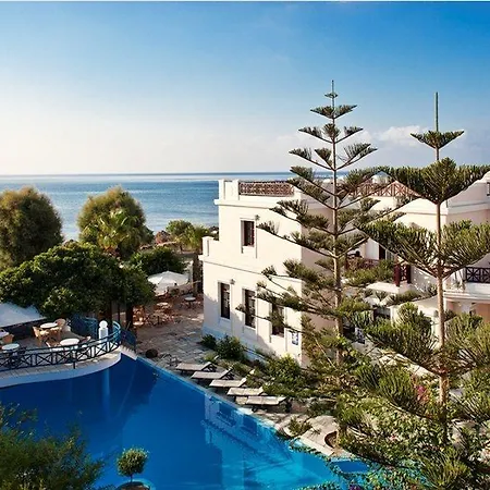 Veggera Rezort Perissa (Santorini)